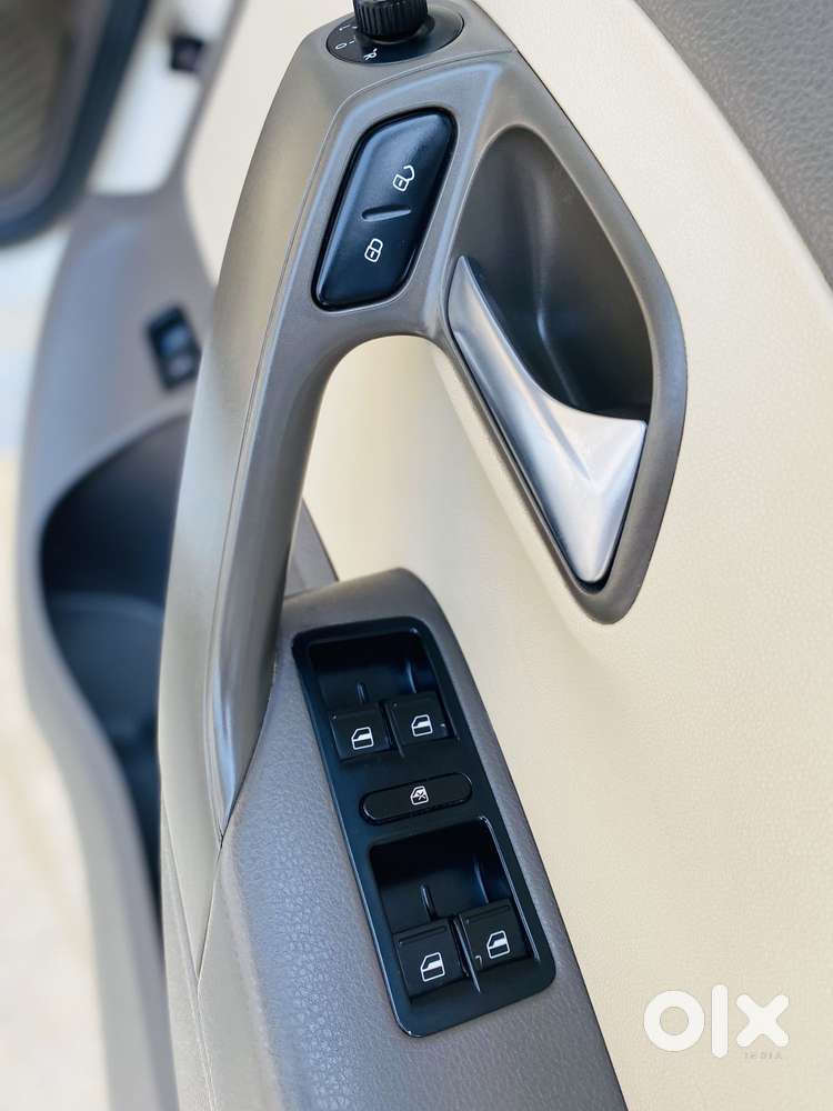 Volkswagen Vento 2010-2013 Petrol Highline, 2014, Petrol