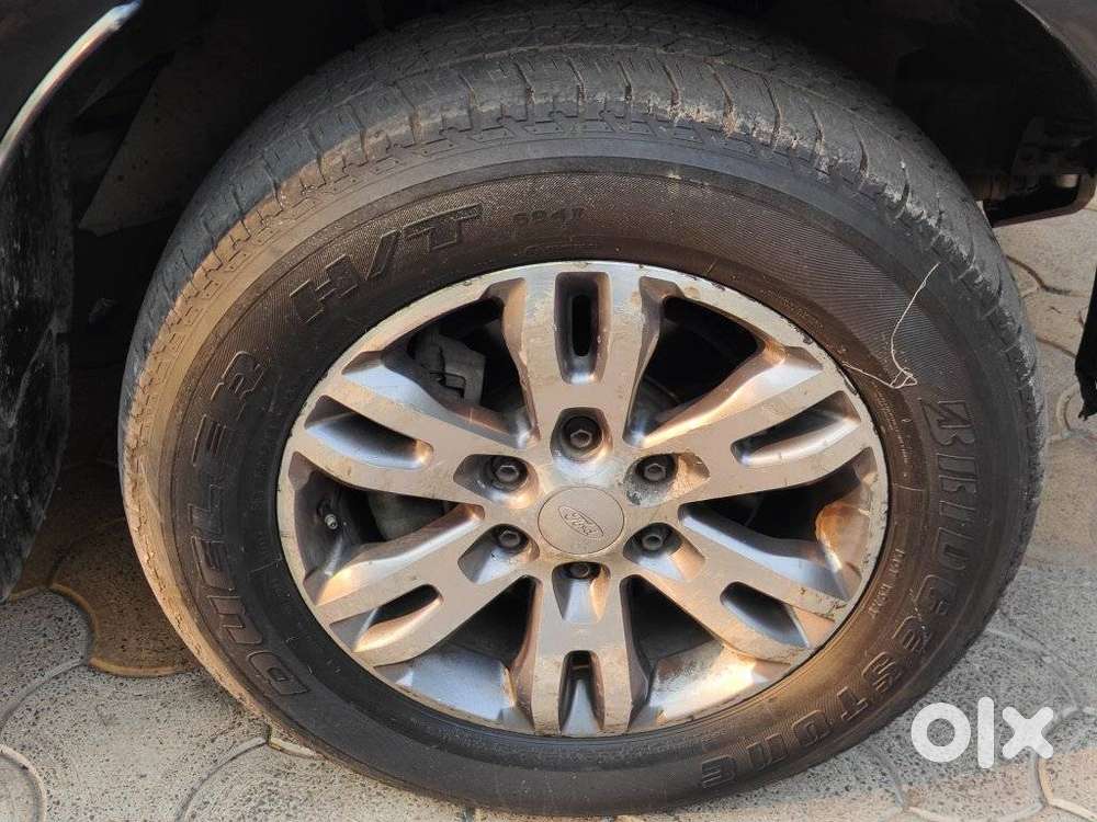 Ford Endeavour 3.2 Titanium At 4x4, 2016, Diesel