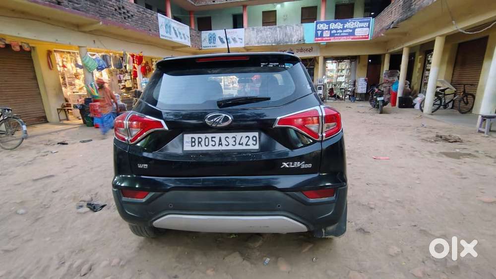Mahindra Xuv300 W8, 2021, Petrol