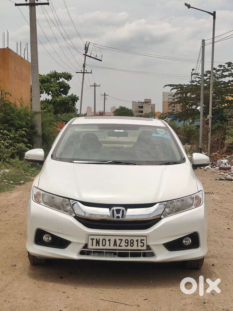 Honda City V At Sunroof, 2016, Petrol