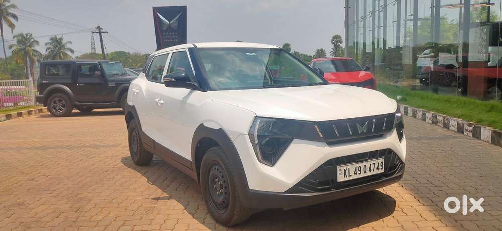 Mahindra Petrol Manual 2024 Car