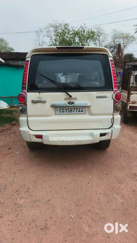 Mahindra Scorpio Classic 2012 Diesel 180000 Km Driven