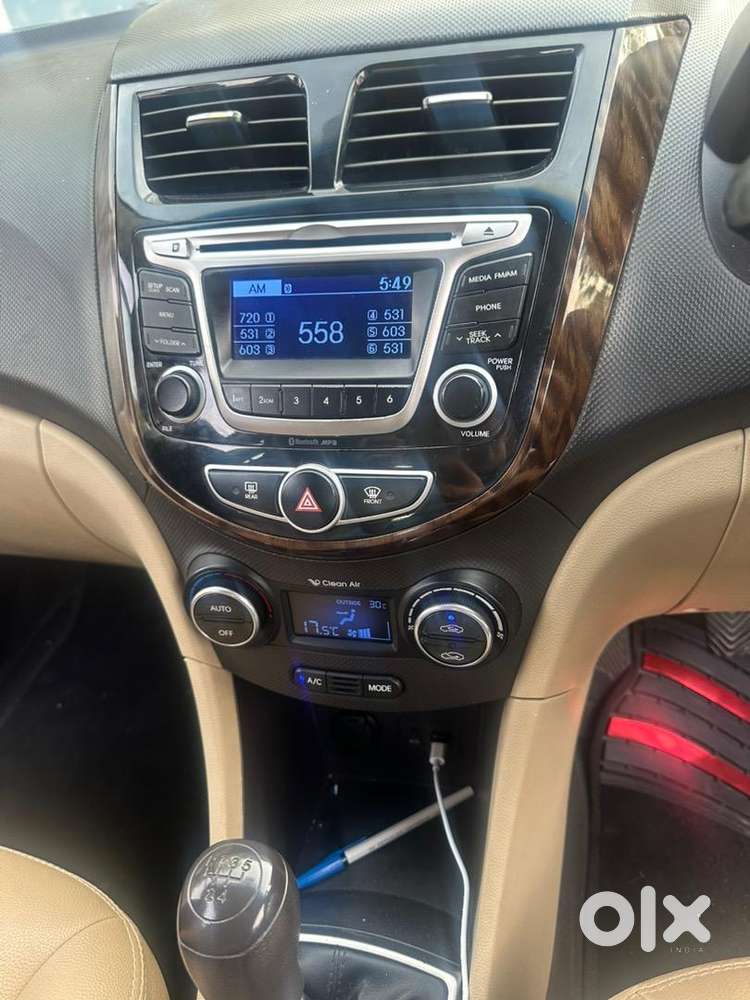 Hyundai Verna 2015 Petrol 33542 Km Driven