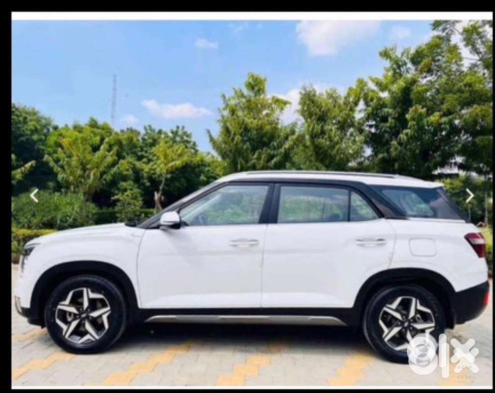 Hyundai Alcazar 2023 Petrol 21000 Km Driven