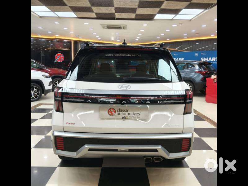 Hyundai Alcazar Signature 1.5 Petrol Dct 7str, 2025, Petrol