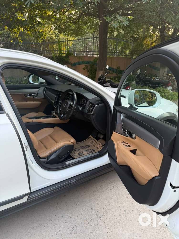 2017 Volvo V90 Cross Country D5 Inscription With Pole Star Engineered.