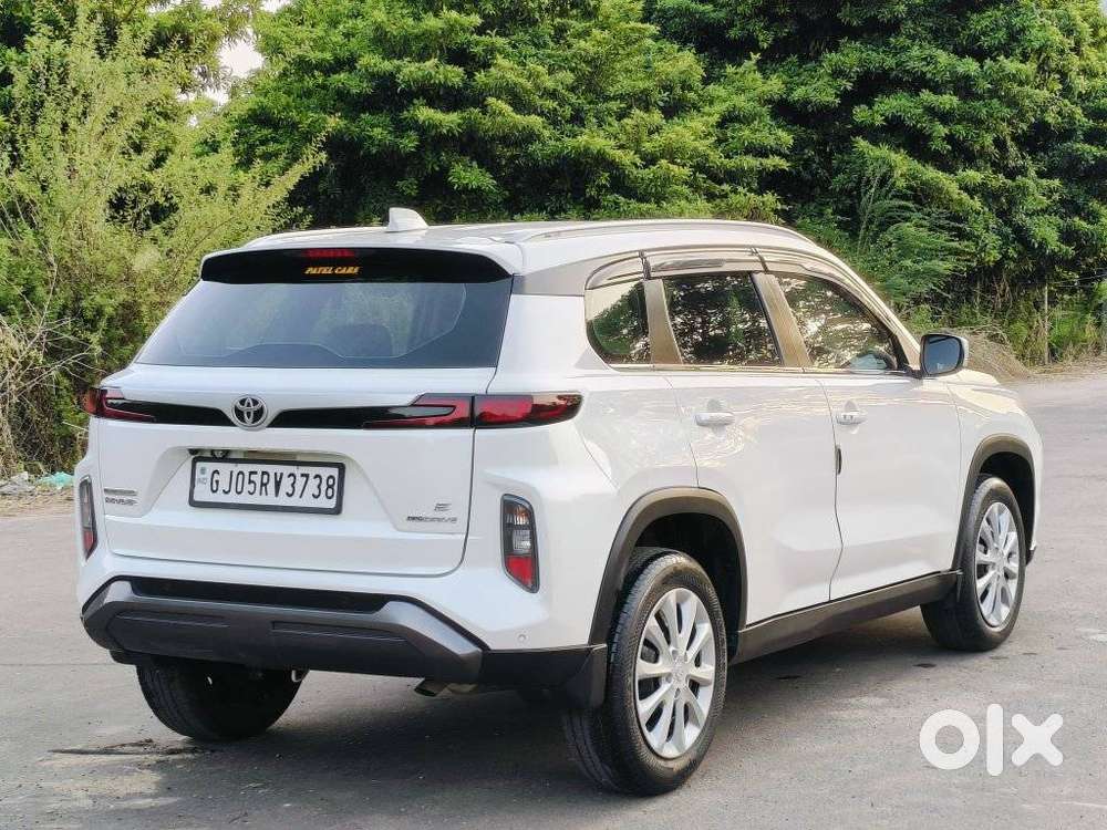 Toyota Urban Cruiser Hyryder E Neodrive Aero Edition, 2023, Petrol