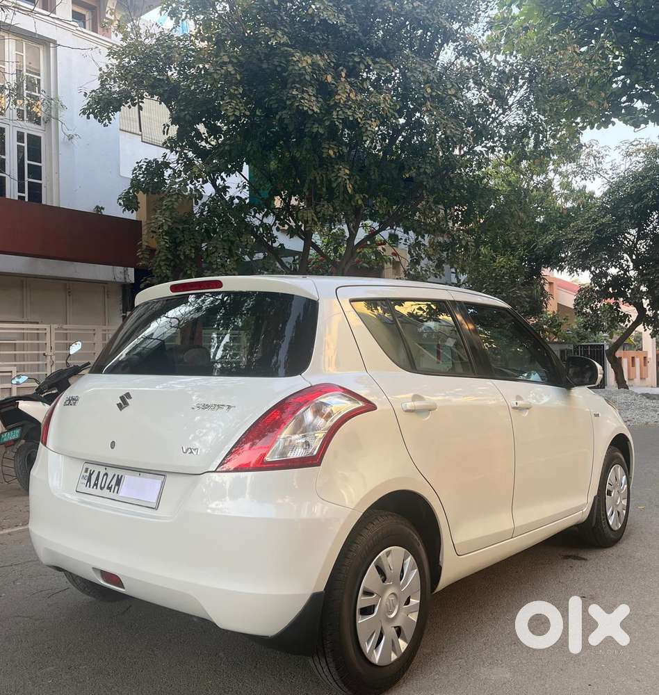 Maruti Suzuki Swift 1.2 Vxi (o), 2012, Petrol