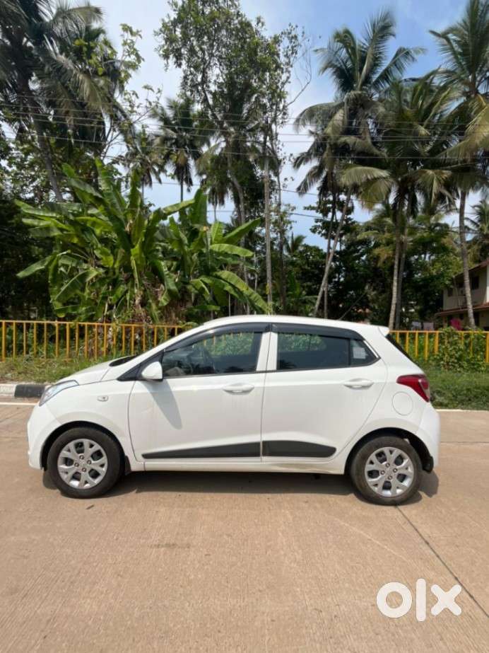 Hyundai Grand I10 Magna 1.2 Kappa Vtvt, 2015, Petrol