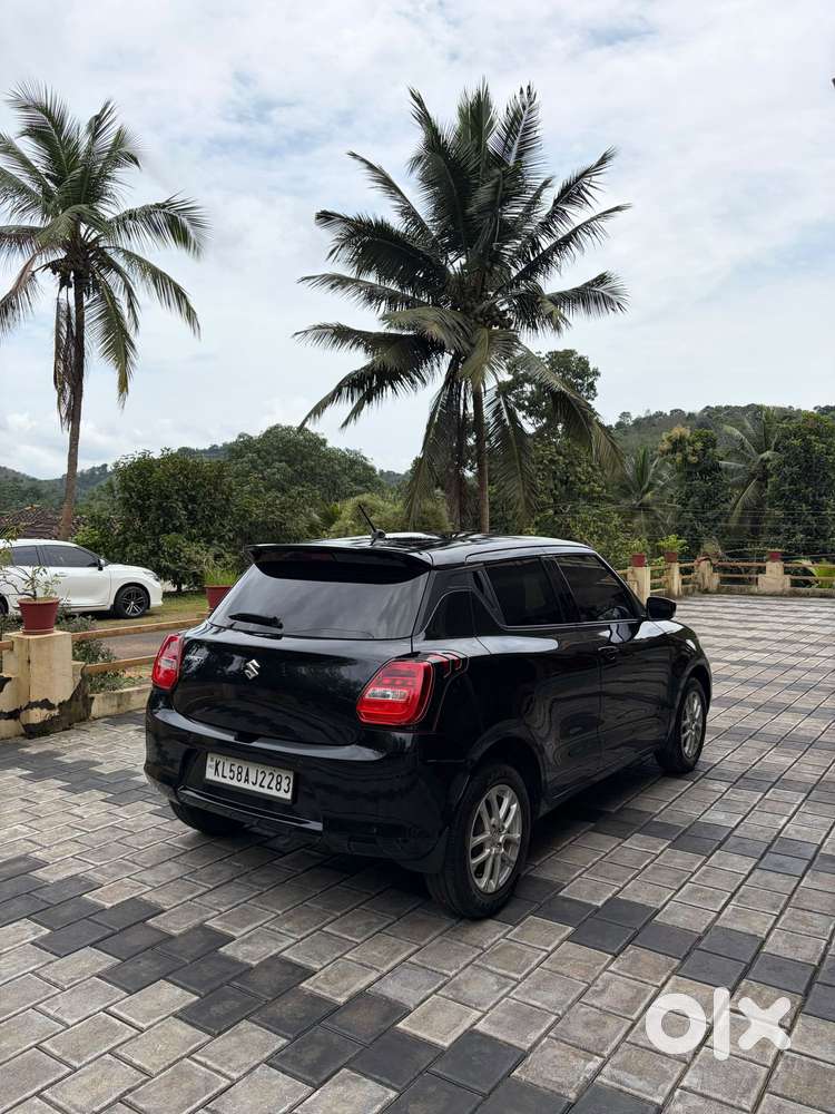Maruti Suzuki Swift Vvt Zxi, 2023, Petrol