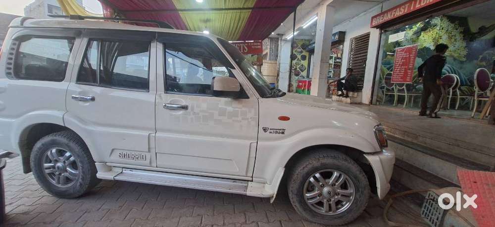 Mahindra Scorpio Lx 2013
