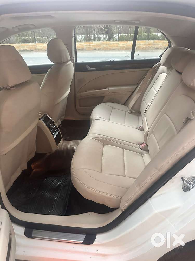 Skoda Superb [ ] 1.8 Tsi Elegance Mt, 2012, Petrol