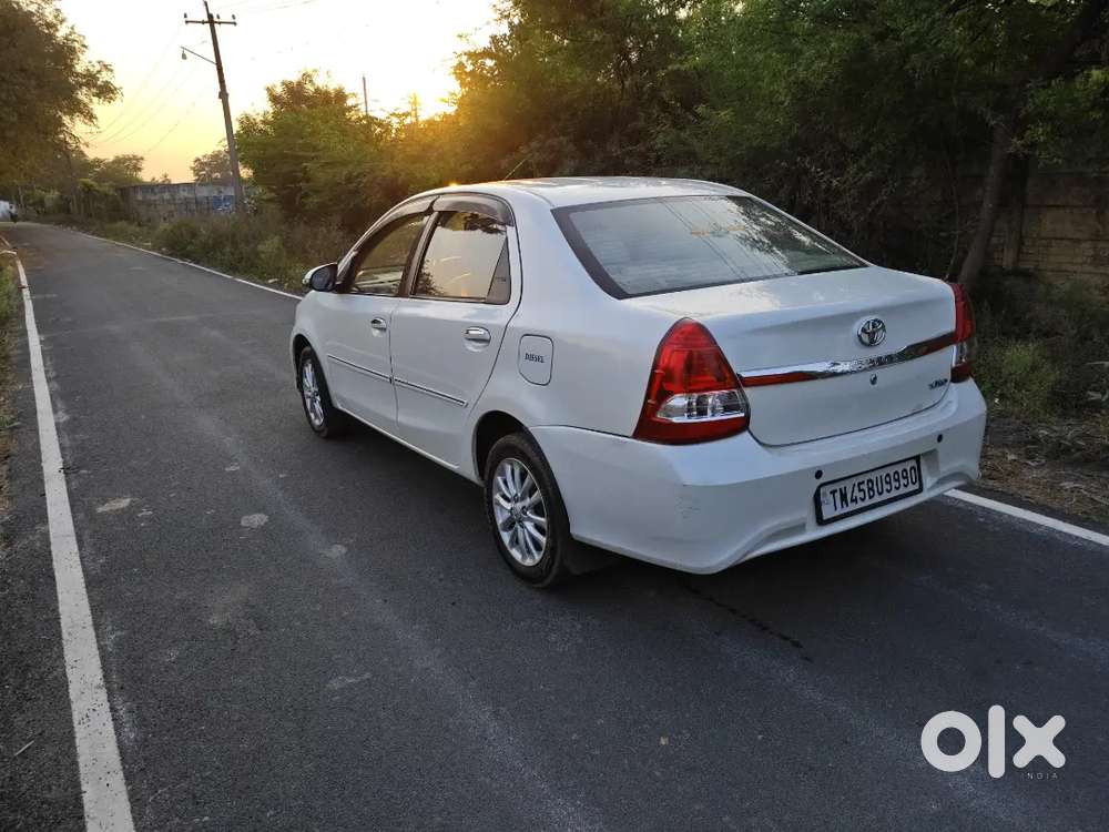 Toyota Etios 2017 Modal  2018 Register Diesel 294000 Km Driven
