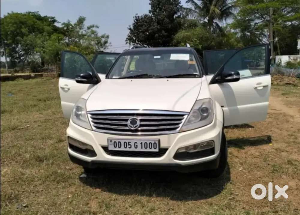Mahindra Rexton Diesel 2014