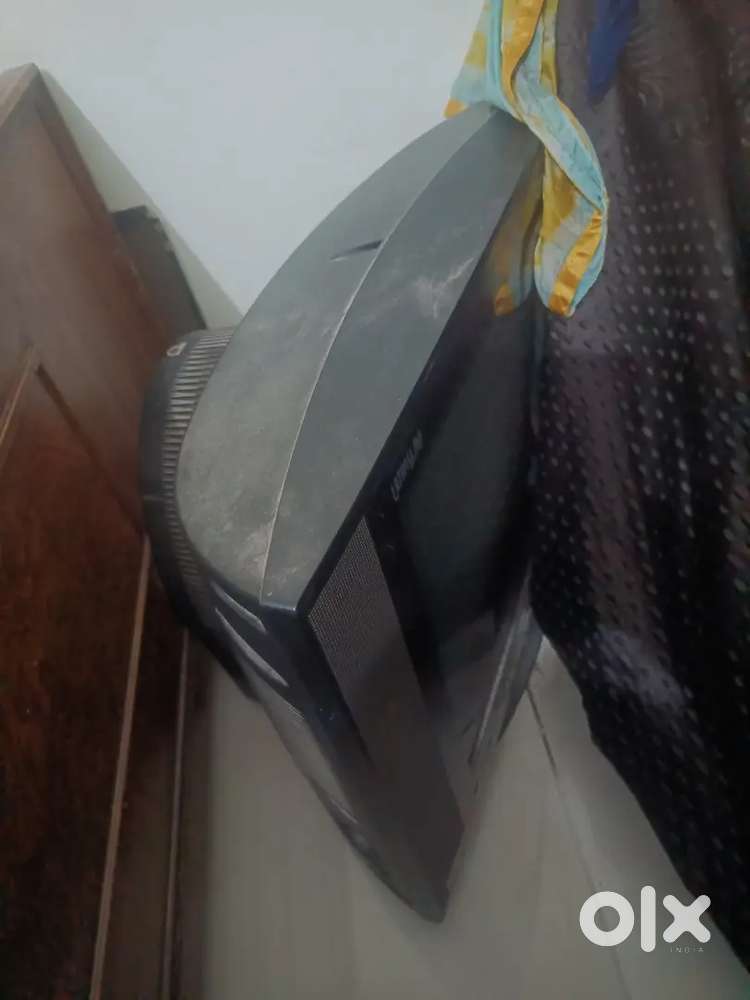 I want to Sell Color Samsung TV 22 inch