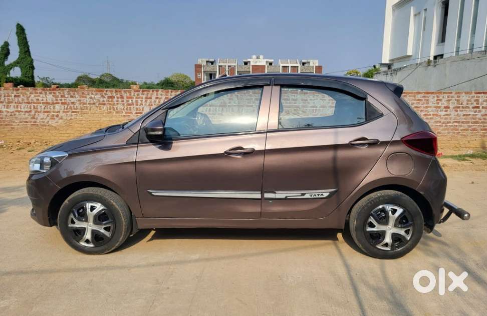 Tata Tiago Xz, 2016, Petrol