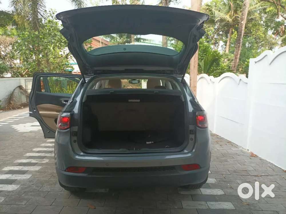 Jeep Compass 2019 Petrol 77300 Km Driven New Good Conditions