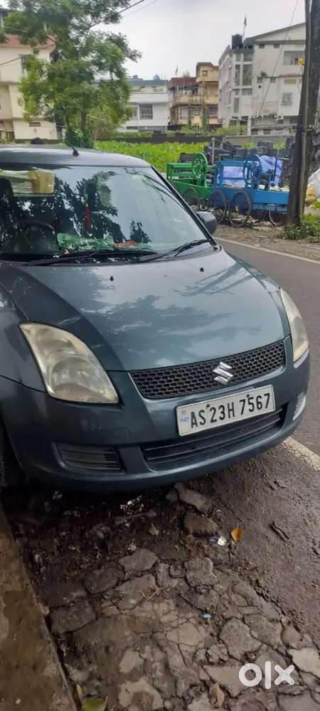 Swift Maruti Suzuki 2011 Car