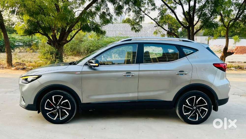 Mg Astor 1.3 Savvy Turbo At S Red, 2023, Petrol