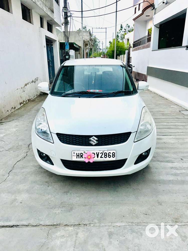 Maruti Suzuki Swift Vxi Glory Limited Edition, 2012, Petrol