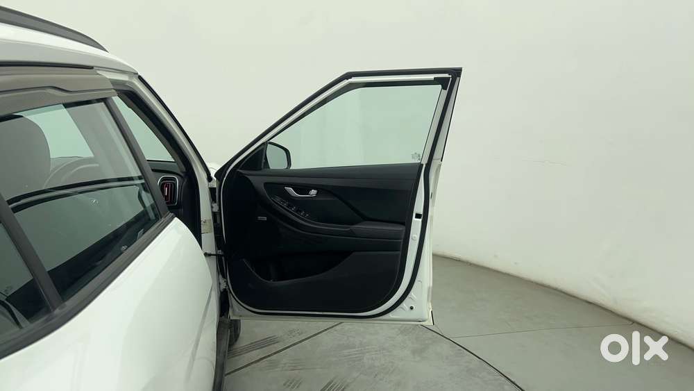 Hyundai Creta 1.4 Sx (o) Turbo Petrol Dct, 2023, Petrol