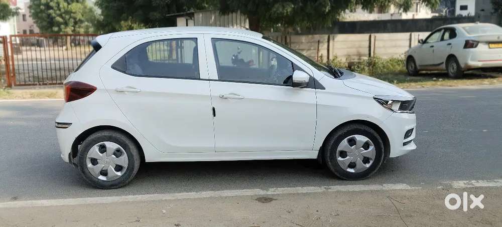 Tata Tiago Revotron 2021