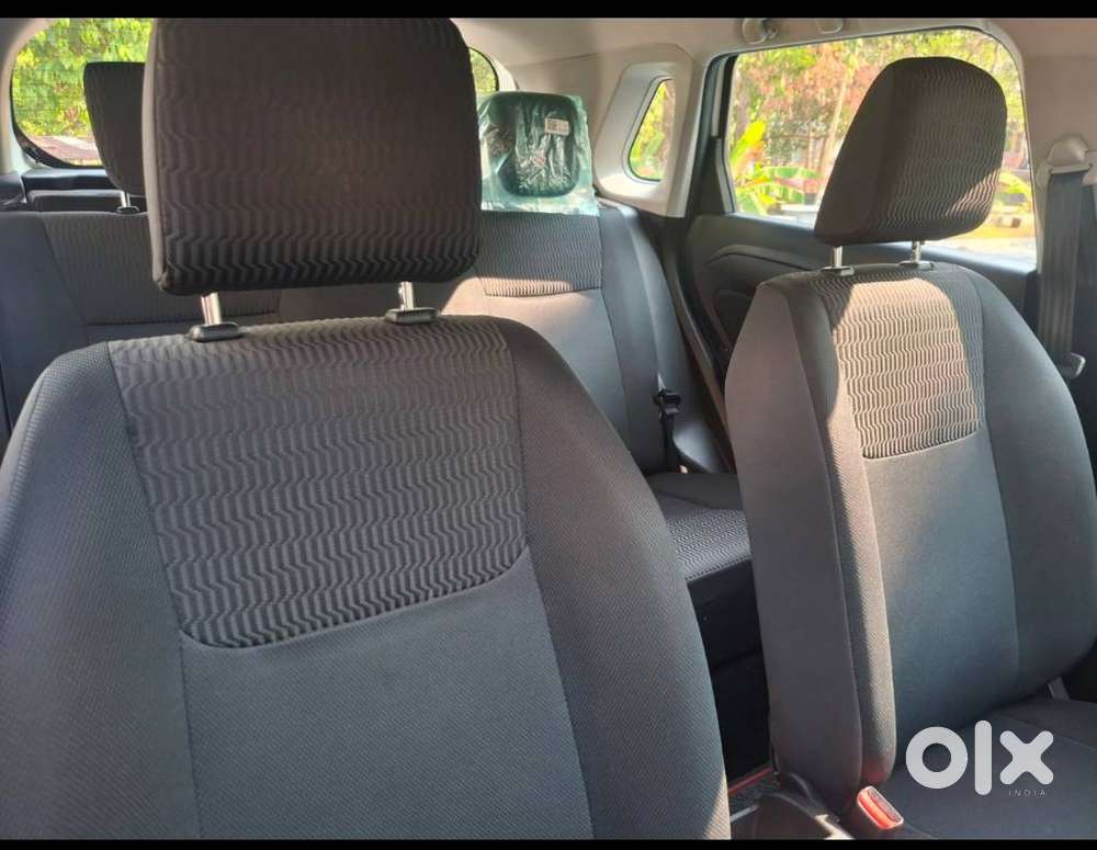 Maruti Suzuki Brezza 1.5 Vxi At Smart Hybrid, 2021, Petrol