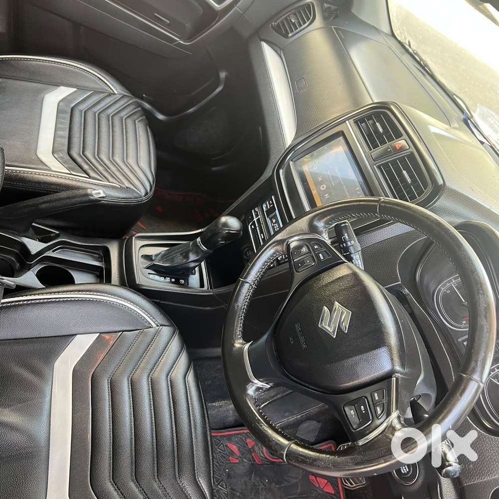Maruti Suzuki Brezza 1.5 Zxi Plus At Smart Hybrid, 2020, Petrol