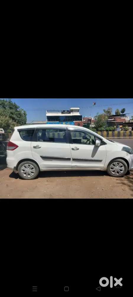 Maruti Suzuki Ertiga 2015 Diesel 120000 Km Driven