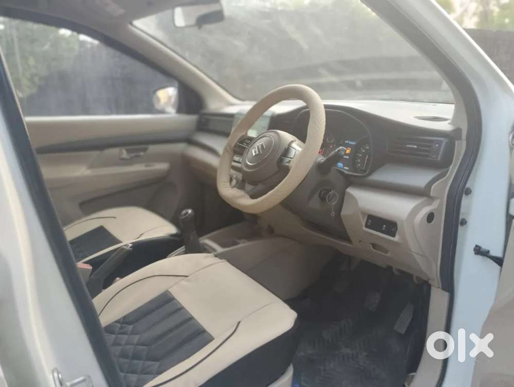 Maruti Suzuki Ertiga 1.5 Vxi, 2023, Petrol