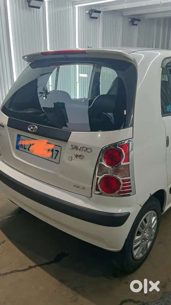 Hyundai Santro Xing 2012
