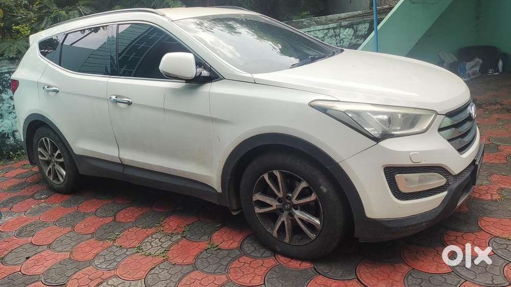 Hyundai Santa Fe 2016 Diesel Well Maintained
