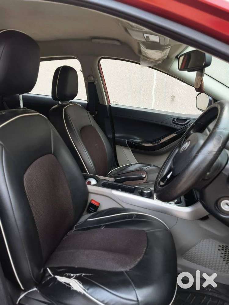 Tata Nexon 1.2 Revotron Xma, 2018, Petrol