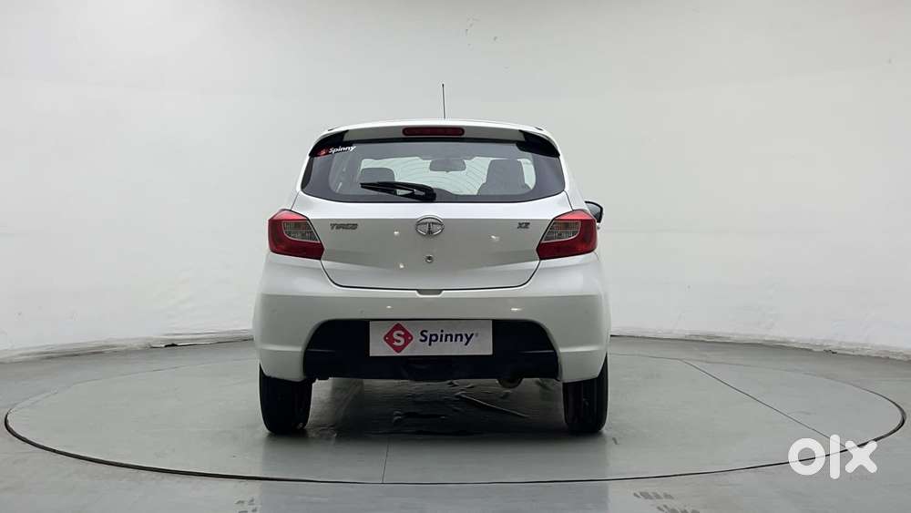 Tata Tiago 1.2 Revotron Xz Wo Alloy, 2018, Petrol