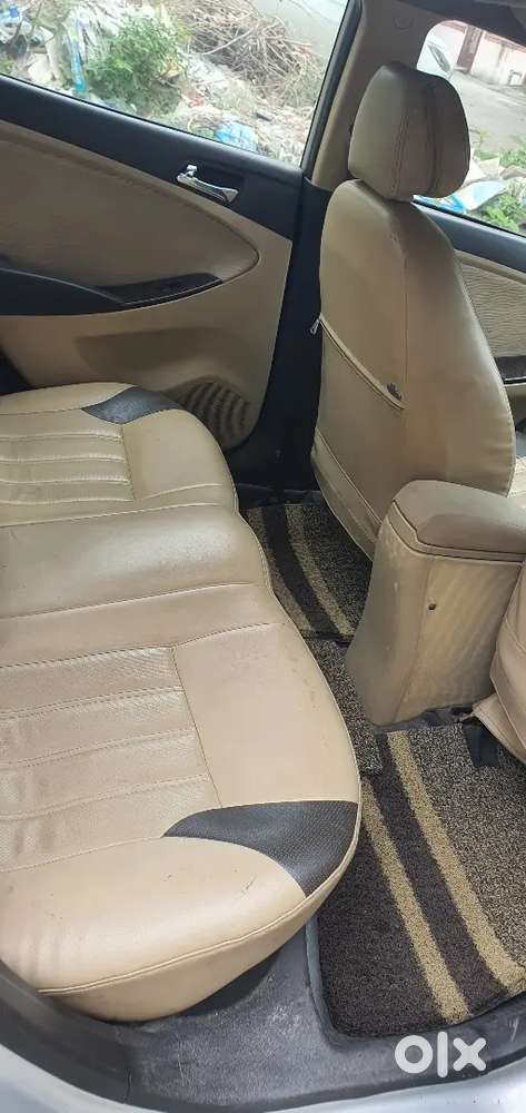 Hyundai New Verna 2011,6 Gear,,top Model,4th Owner, All Papers, Curren