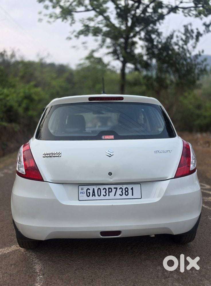 Maruti Suzuki Swift Vxi 1.2 Abs Bs-iv, 2014, Petrol