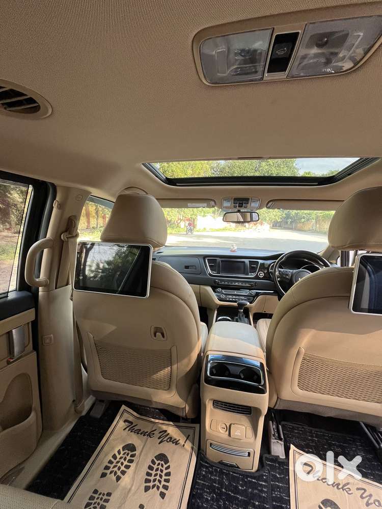 Kia Carnival Limousine Plus 7 Str, 2022, Diesel
