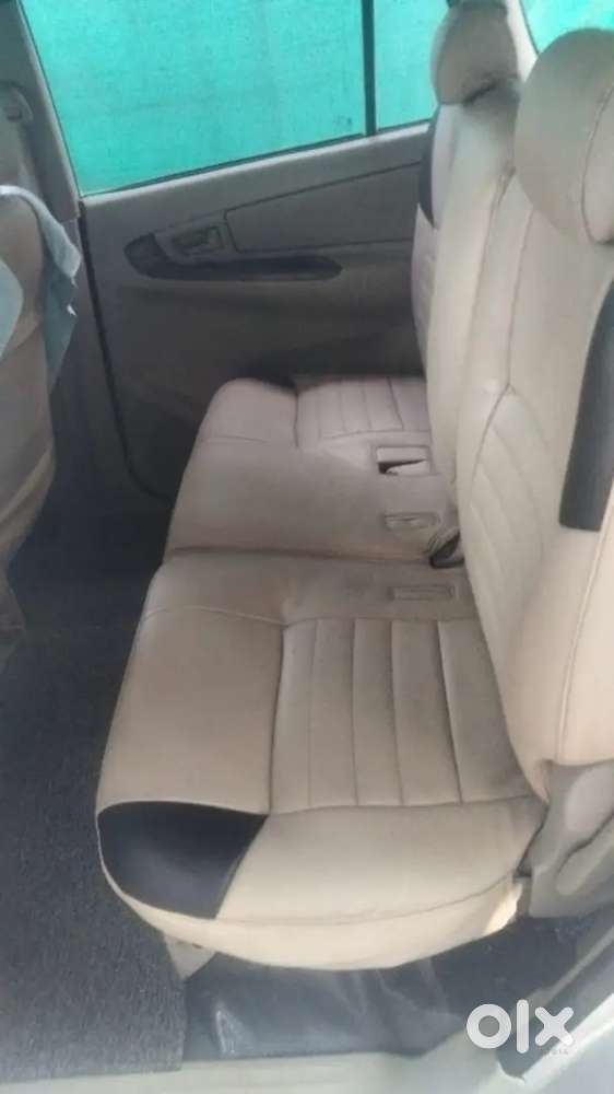 Toyota Innova 2013 Diesel 190000 Km Driven