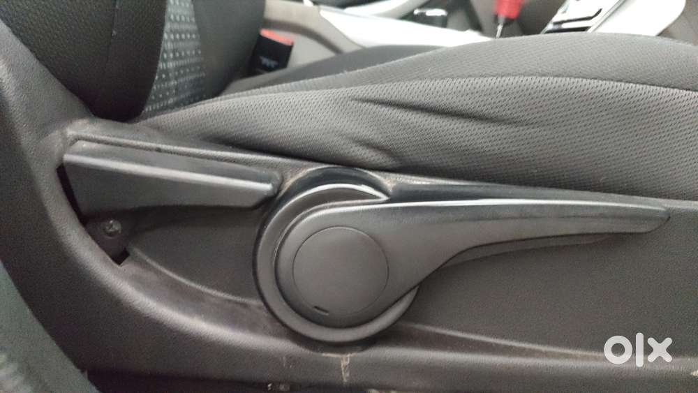 Tata Nexon 1.5 Revotorq Xza Plus Dualtone, 2018, Diesel