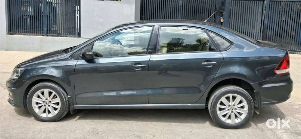 Volkswagen Vento 1.2 Tsi Highline At, 2016, Petrol