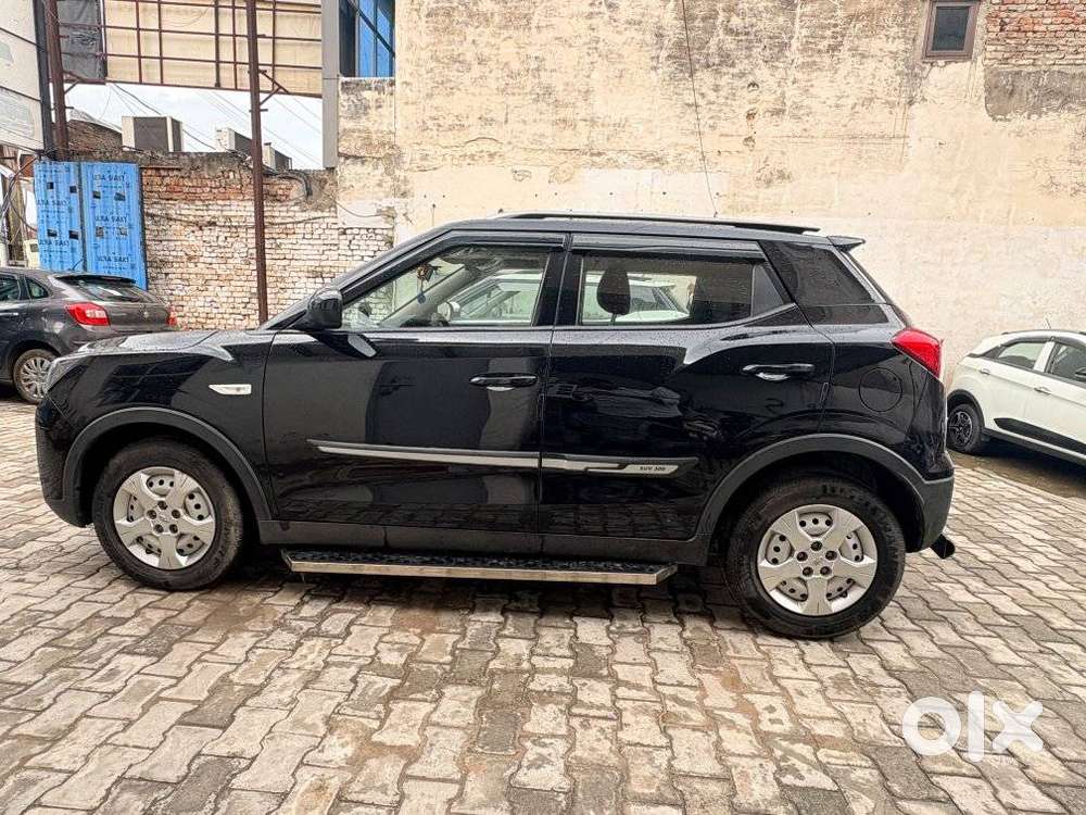 Mahindra Xuv300 W4 Diesel, 2022, Diesel