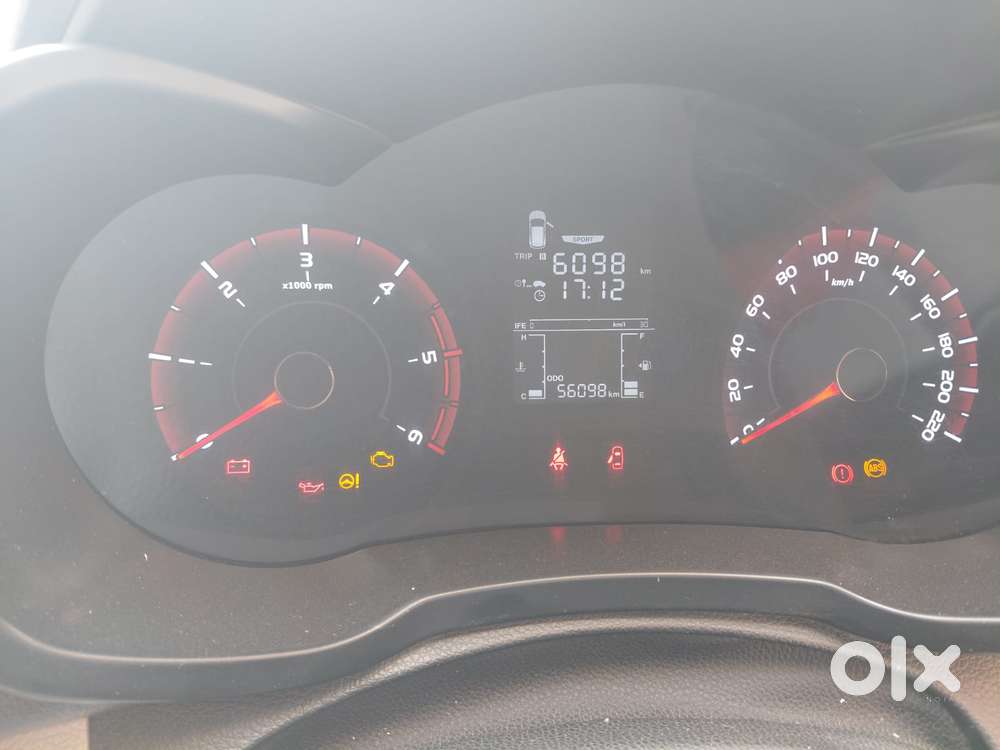 Mahindra Xuv300 W6 Diesel, 2019, Diesel