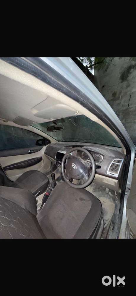 Hyundai New I20 2011