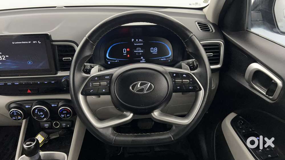 Hyundai Venue 1.0 Sx (o) Turbo Dct, 2023, Petrol