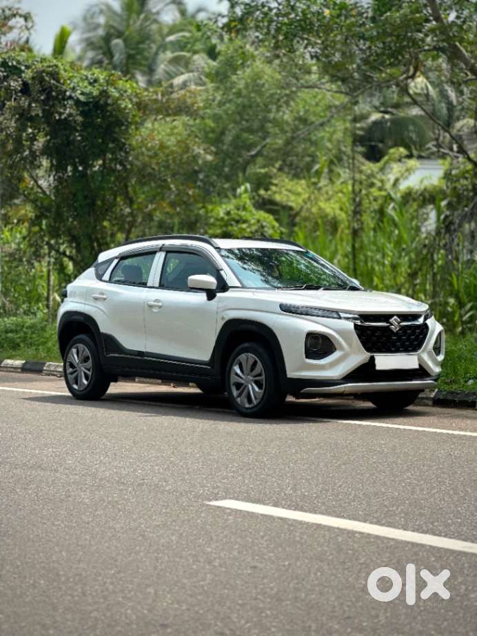 Maruti Suzuki Fronx Sigma 1.2 Mt, 2023, Petrol