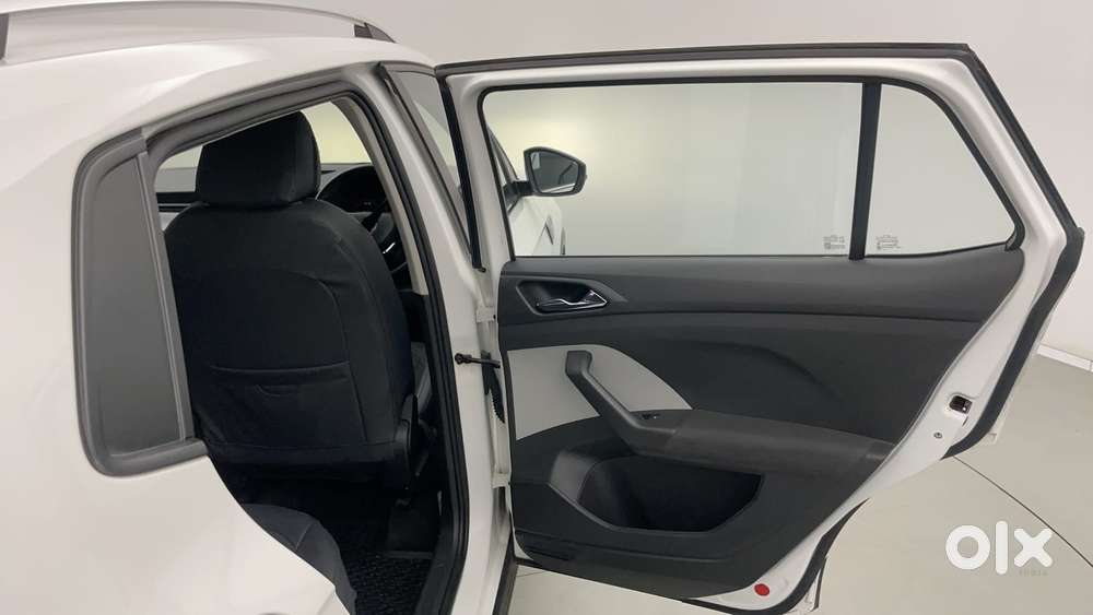 Skoda Kushaq 1.0 Tsi Ambition, 2022, Petrol