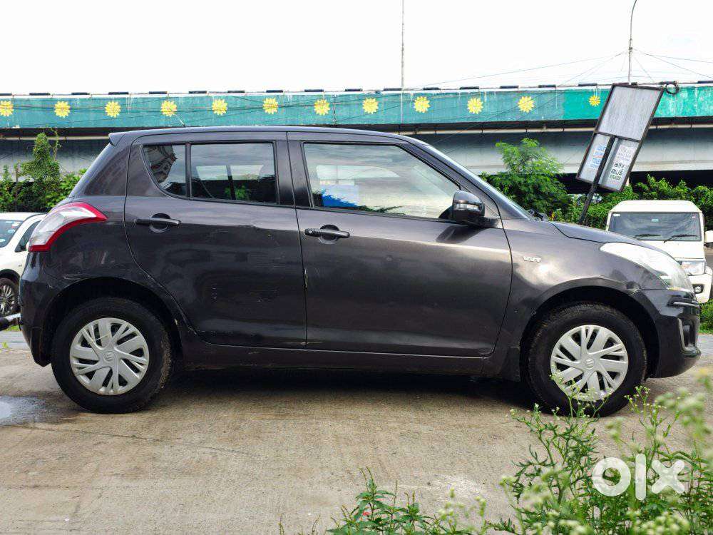 Maruti Suzuki Swift Vxi 1.2 Abs Bs-iv, 2015, Petrol