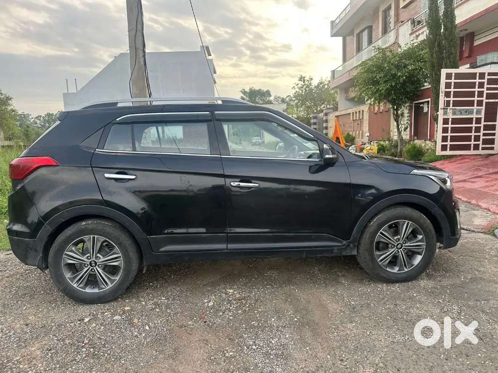 Creta Automatic 2017 Model 2 Nd Owner Push Button Start. Top Model