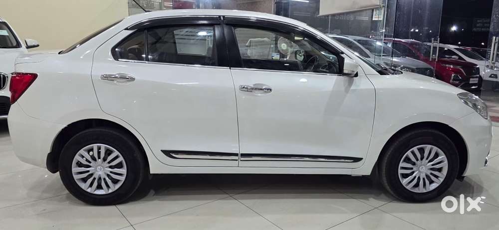 Maruti Suzuki Swift Dzire, 2022, Petrol
