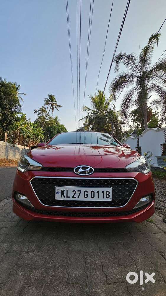 Hyundai I20 Asta Full Option 2016 - Last  Urgent Sale  Kottayam